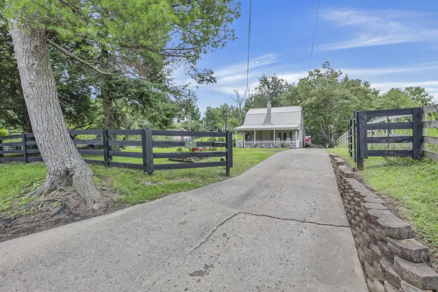 340 Mount Ida Avenue, Lancaster, OH 43130 - #3