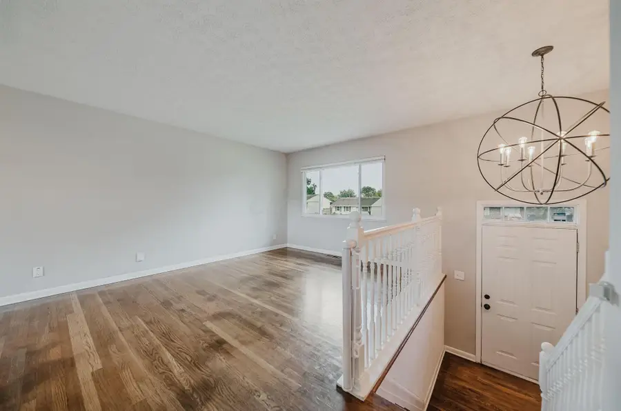 5135 Fairlane Road, Columbus, OH 43207 - #3