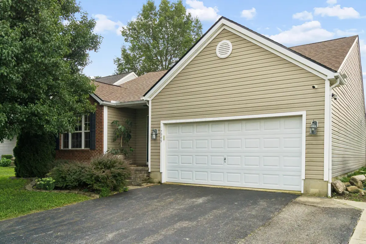 7949 Chapel Stone Road, Blacklick, OH 43004 - #1