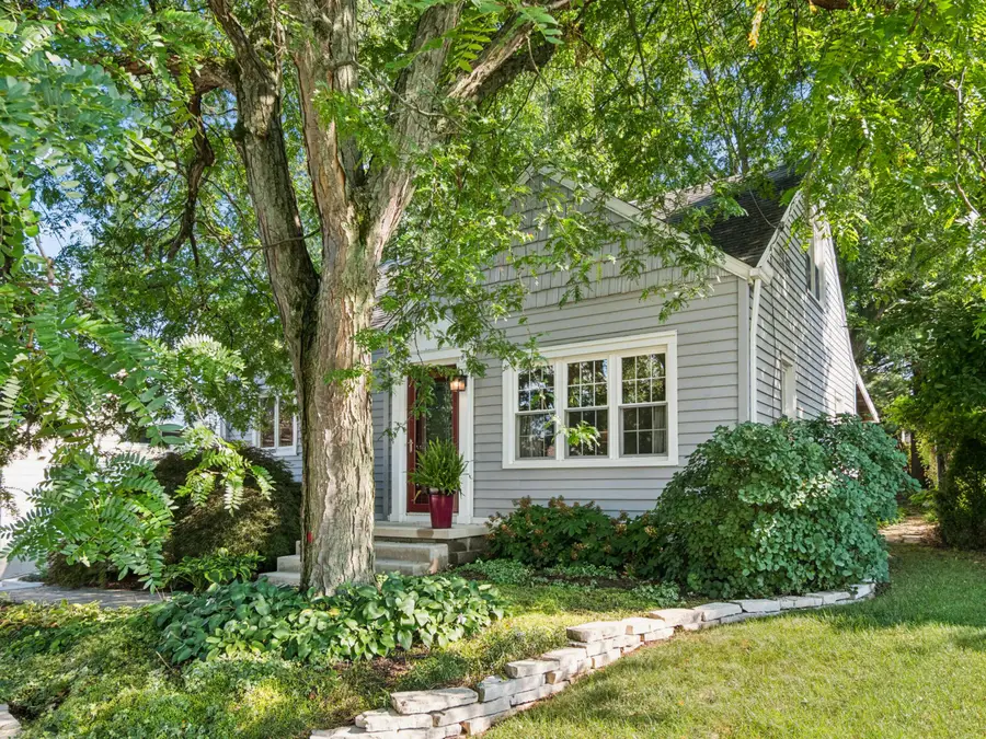 319 E Washington Avenue, Marion, OH 43302 - #3