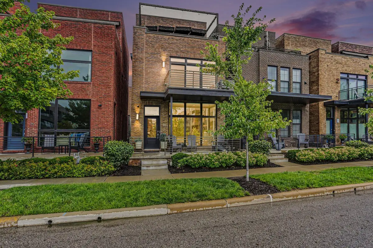 292 Cornelius Street, Columbus, OH 43215 - #1