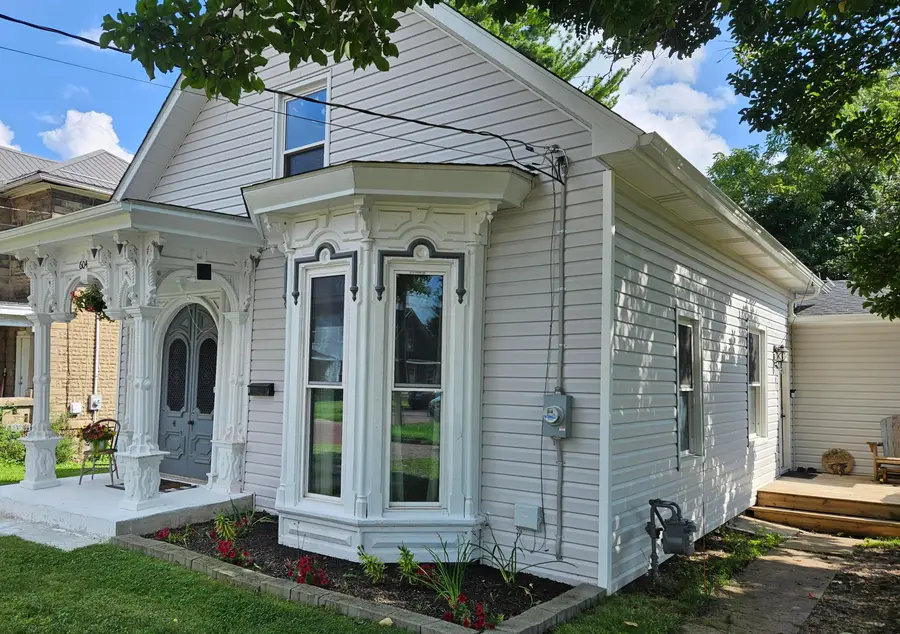 604 E Ohio Avenue, Mount Vernon, OH 43050 - #3