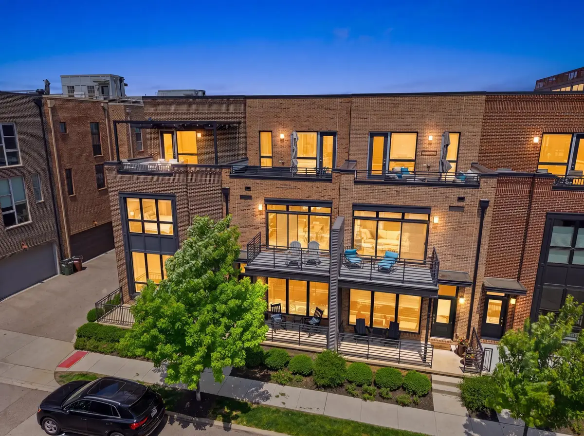 306 Neruda Avenue, Columbus, OH 43215 - #1