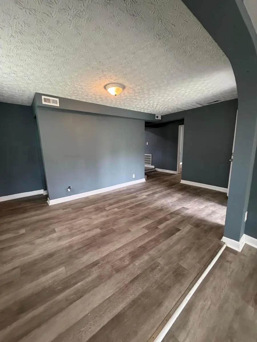 20 Fairview Avenue, London, OH 43140 - #2