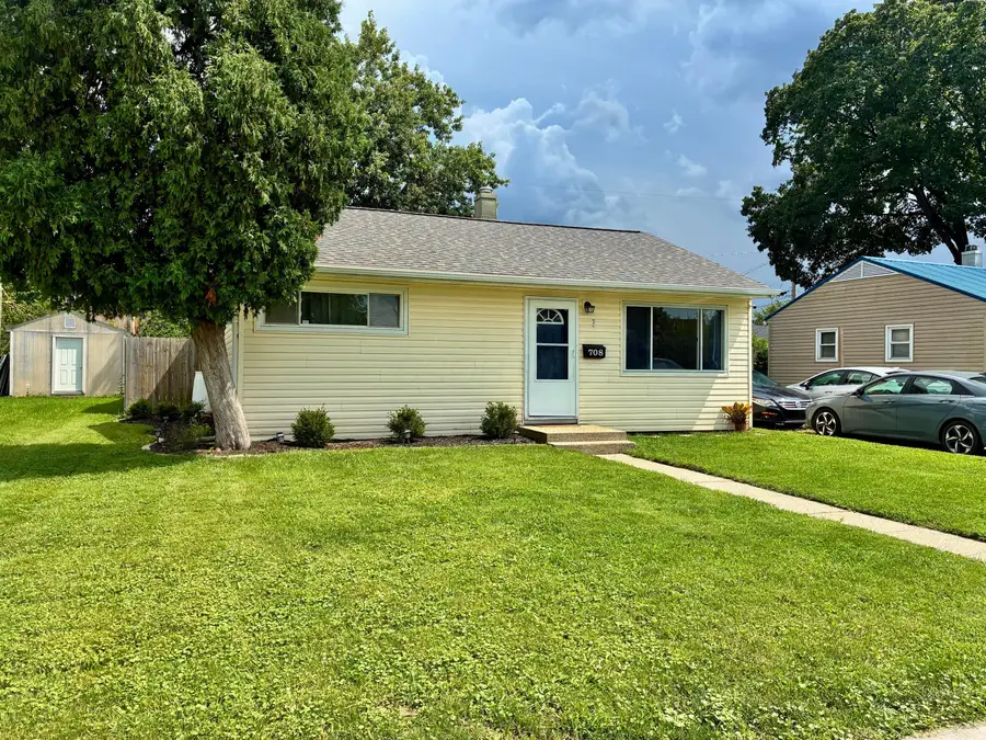 708 S Maple Avenue, Fairborn, OH 45324 - #2