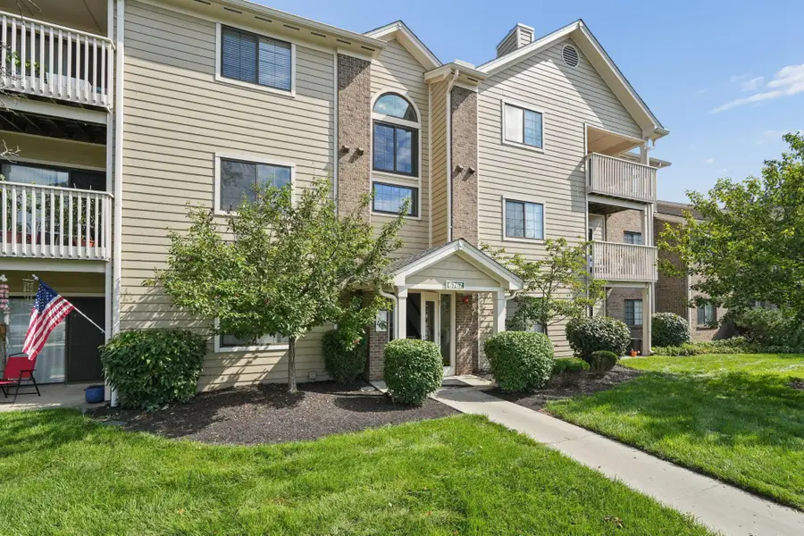6767 Meadow Creek Drive, Columbus, OH 43235 - #2