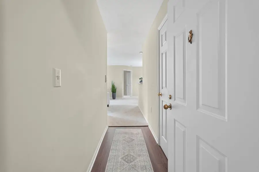 6767 Meadow Creek Drive, Columbus, OH 43235 - #3