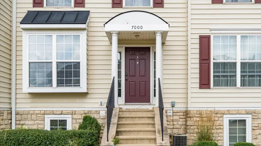 7000 Monarchos Drive, New Albany, OH 43054 - #2