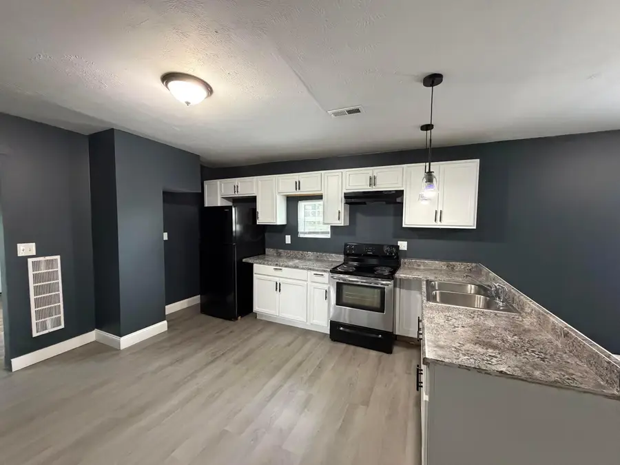 22 Fairview Avenue, London, OH 43140 - #2
