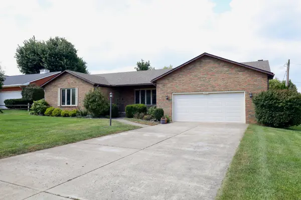 2074 Coldspring Drive, Lancaster, OH 43130