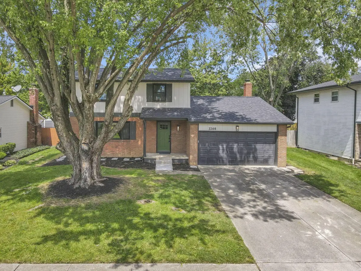 2208 Pine Knoll Avenue, Columbus, OH 43229 - #1