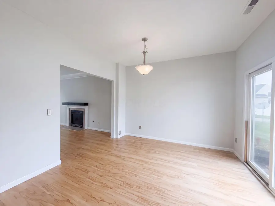6625 Steen Street, Canal Winchester, OH 43110 - #3