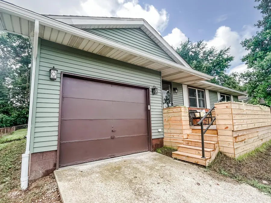 247 Lonepine Road, Delaware, OH 43015 - #3