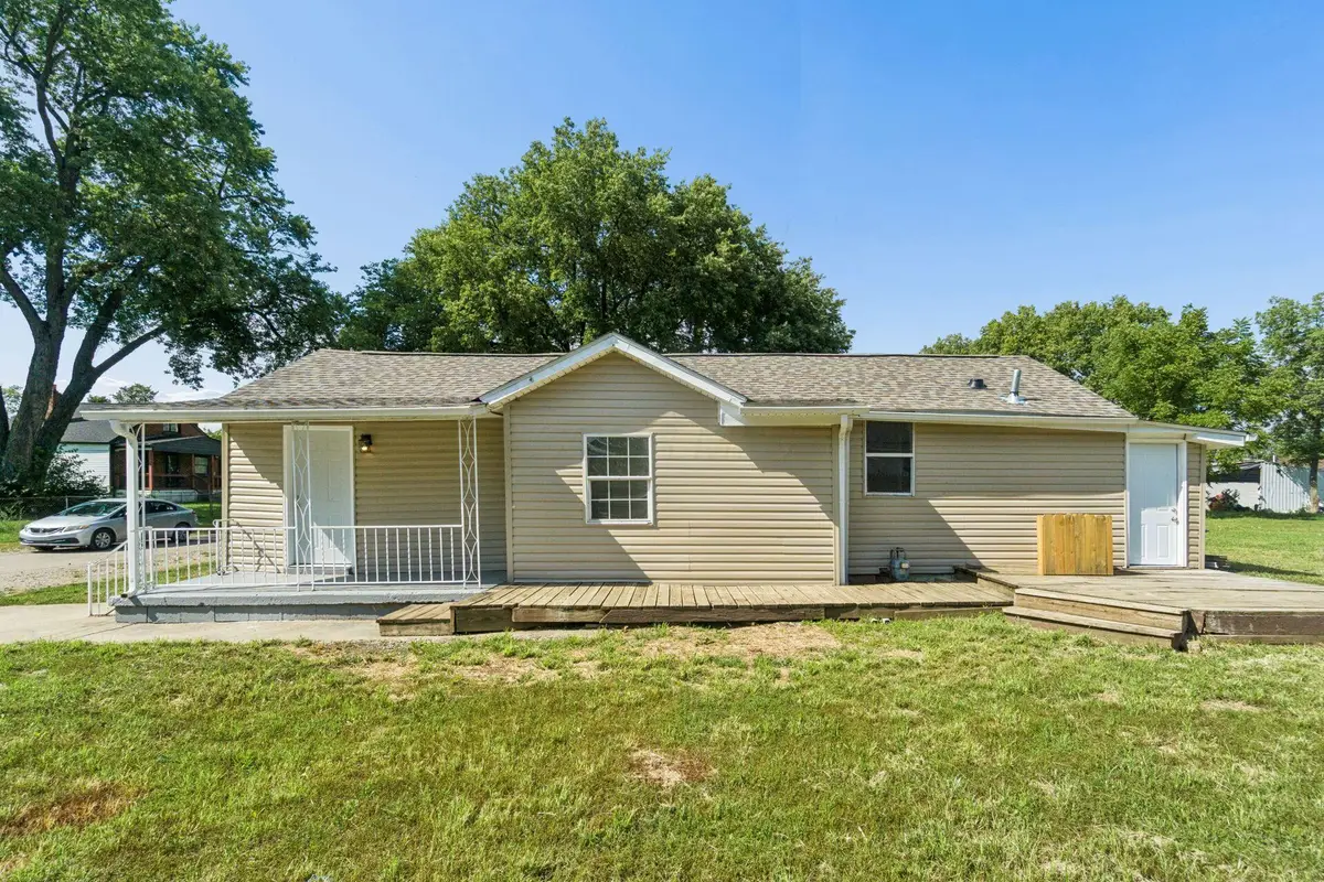452 Holton Avenue, Columbus, OH 43223 - #1