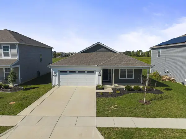 6558 Pfeifer Ash Drive, Canal Winchester, OH 43110