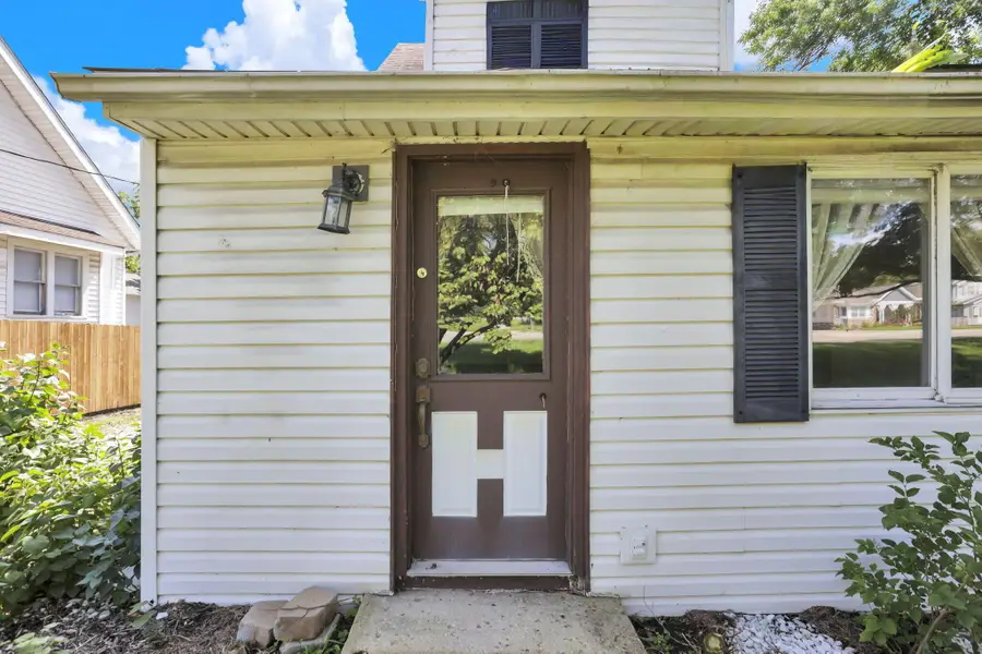 1862 Harrisburg Pike, Grove City, OH 43123 - #3