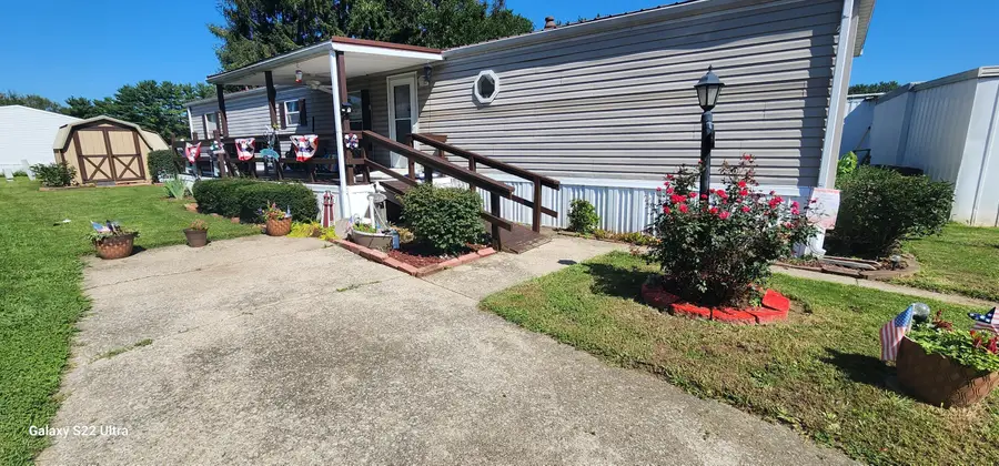 189 Parklawn Drive, Circleville, OH 43113 - #2