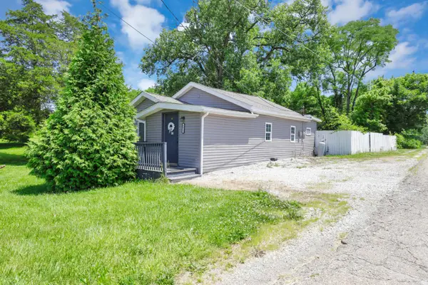 6955 London Groveport Road, Grove City, OH 43123