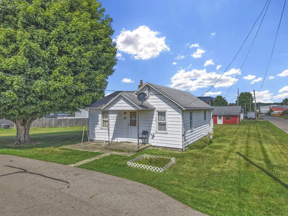 300 Halderman Street, Amanda, OH 43102 - #1