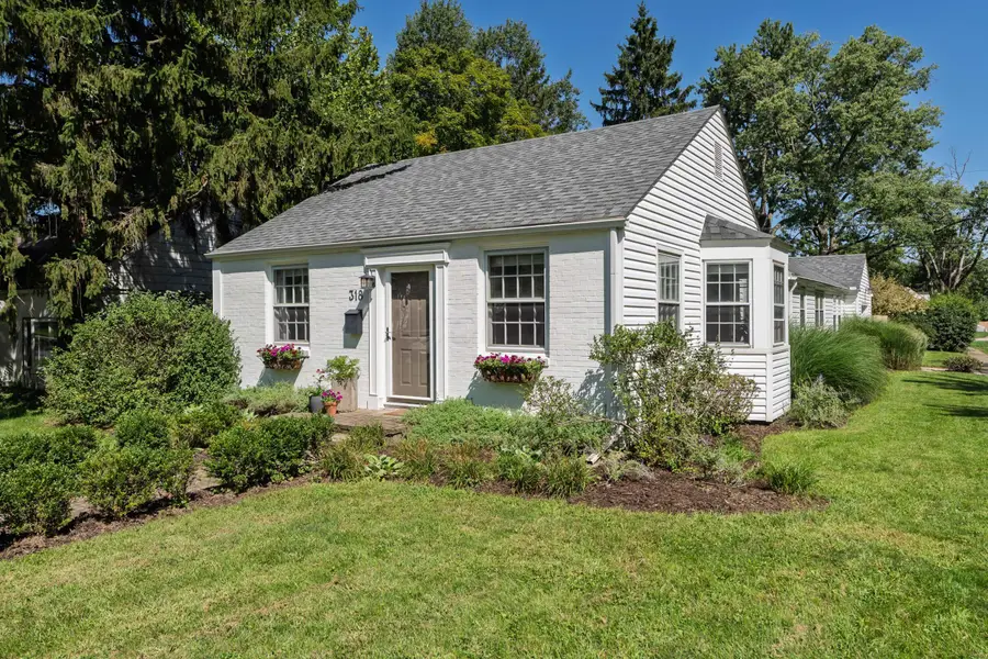 318 Kenbrook Drive, Worthington, OH 43085 - #2
