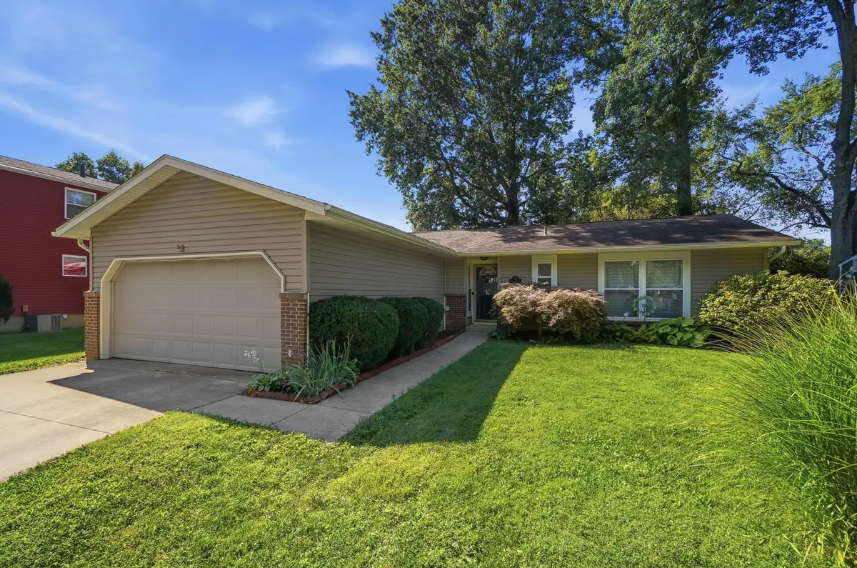 6651 Borr Avenue, Reynoldsburg, OH 43068 - #1