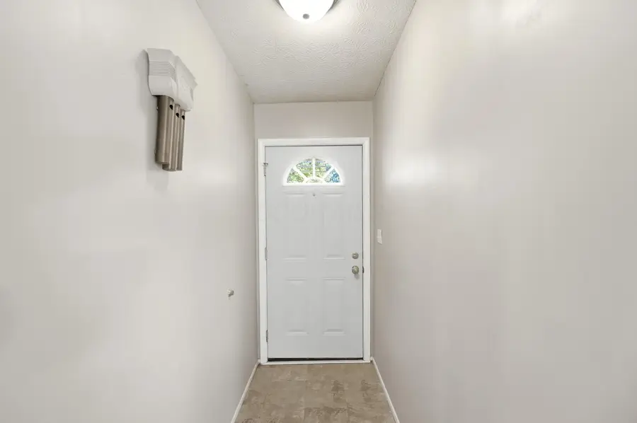 6651 Borr Avenue, Reynoldsburg, OH 43068 - #3