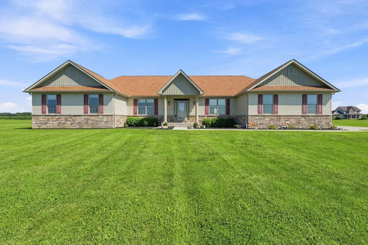 6548 Basil Western Road Nw, Carroll, OH 43112 - #1