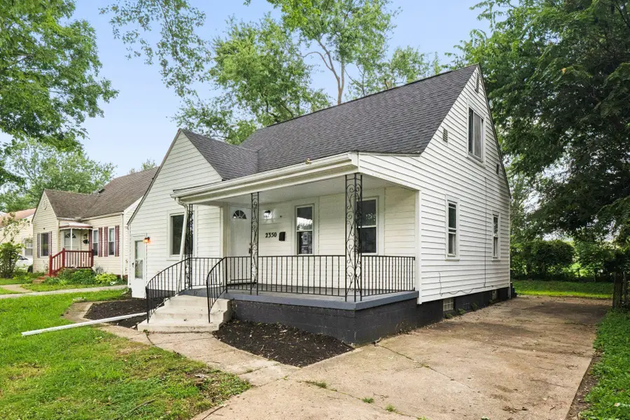 2350 Vendome Drive S, Columbus, OH 43219 - #2