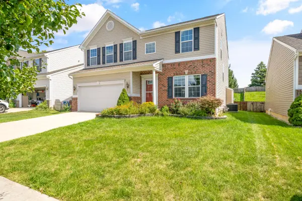 568 Stone Shadow Drive, Blacklick, OH 43004