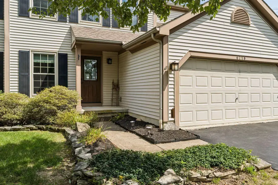 6718 Braeswick Court, Canal Winchester, OH 43110 - #2