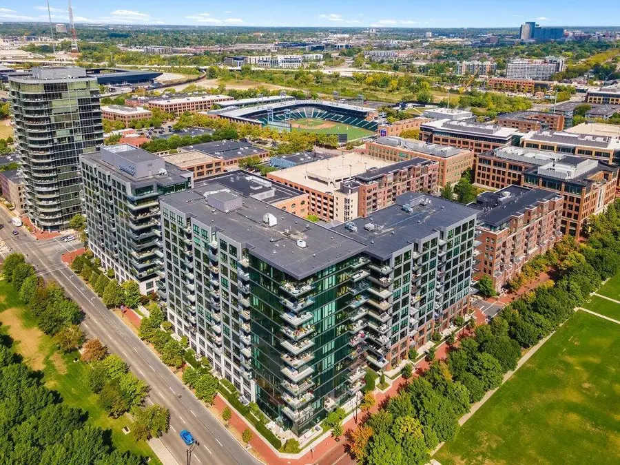 225 John H Mcconnell Boulevard, Columbus, OH 43215 - #2