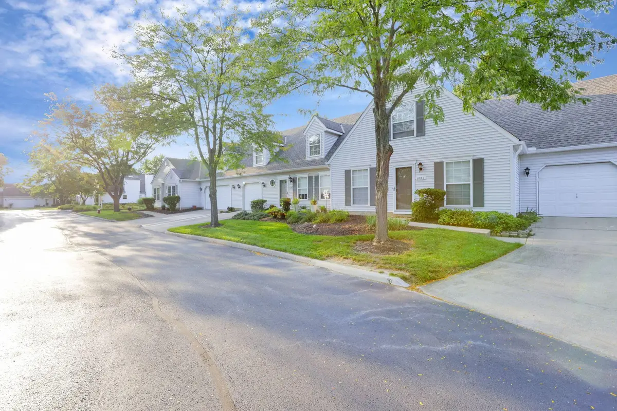 6282 Mcnaughten Place Lane, Columbus, OH 43213 - #1