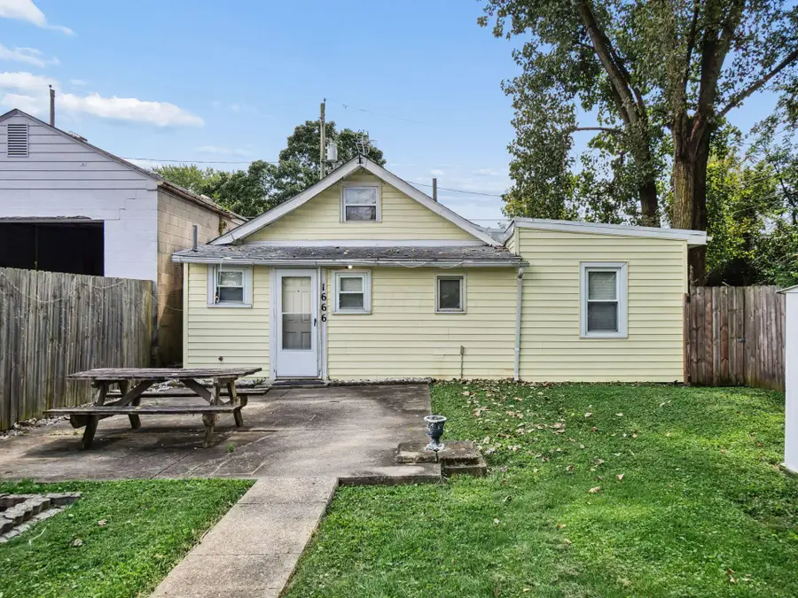 1666 Peabody Avenue, Columbus, OH 43223 - #2