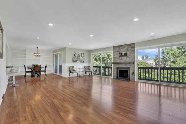 1212 Lake Shore Drive, Columbus, OH 43204