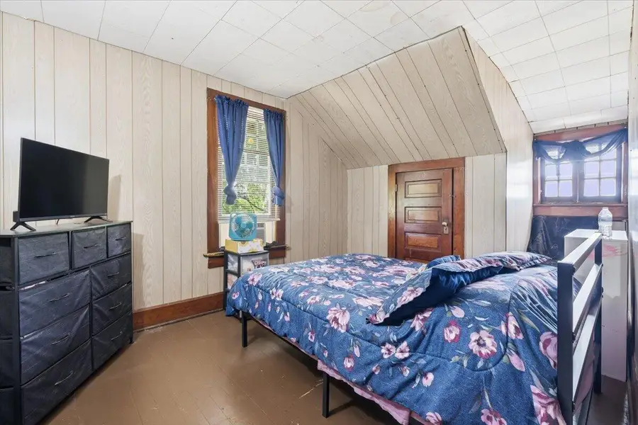 30 Helen Avenue, Mansfield, OH 44903 - #2