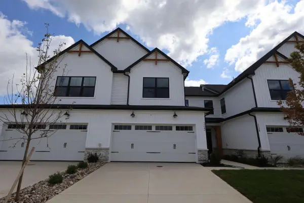 1122 Allegro Drive, Reynoldsburg, OH 43068