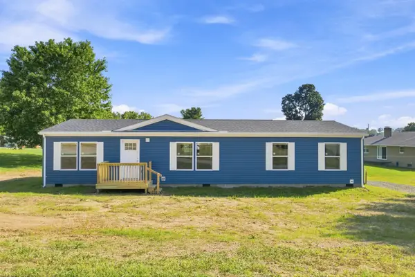 18432 Laurel Street, Laurelville, OH 43135