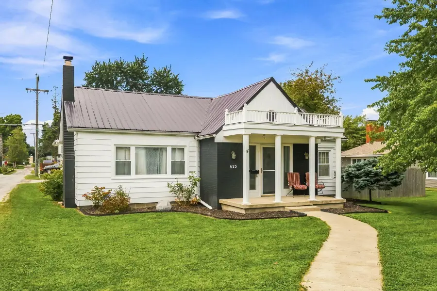 625 N High Street, Kenton, OH 43326 - #2
