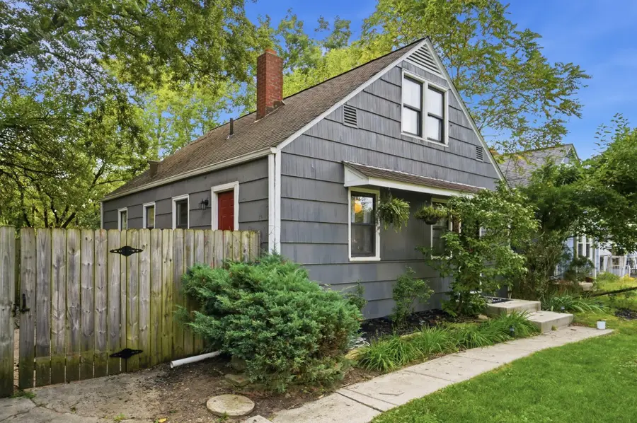 5698 Indianola Avenue, Worthington, OH 43085 - #2
