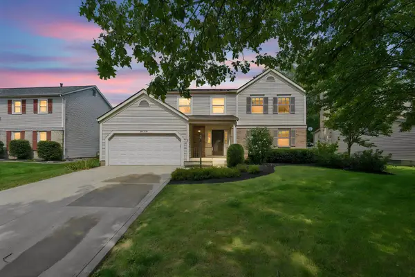 5714 Whispering Oak Boulevard, Hilliard, OH 43026