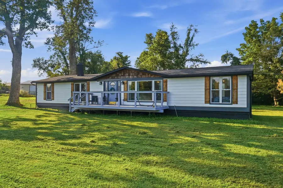 6105 London Groveport Road, Grove City, OH 43123 - #2