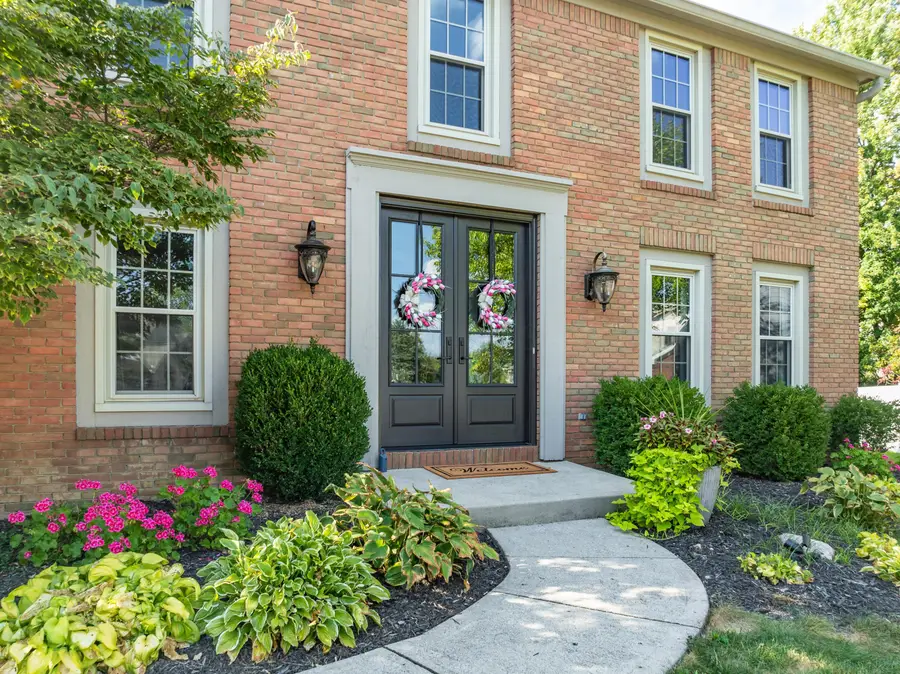 1442 Kinnards Place, Columbus, OH 43235 - #2