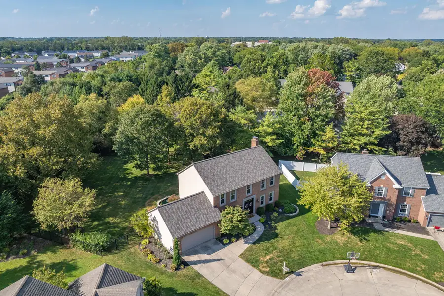 1442 Kinnards Place, Columbus, OH 43235 - #3