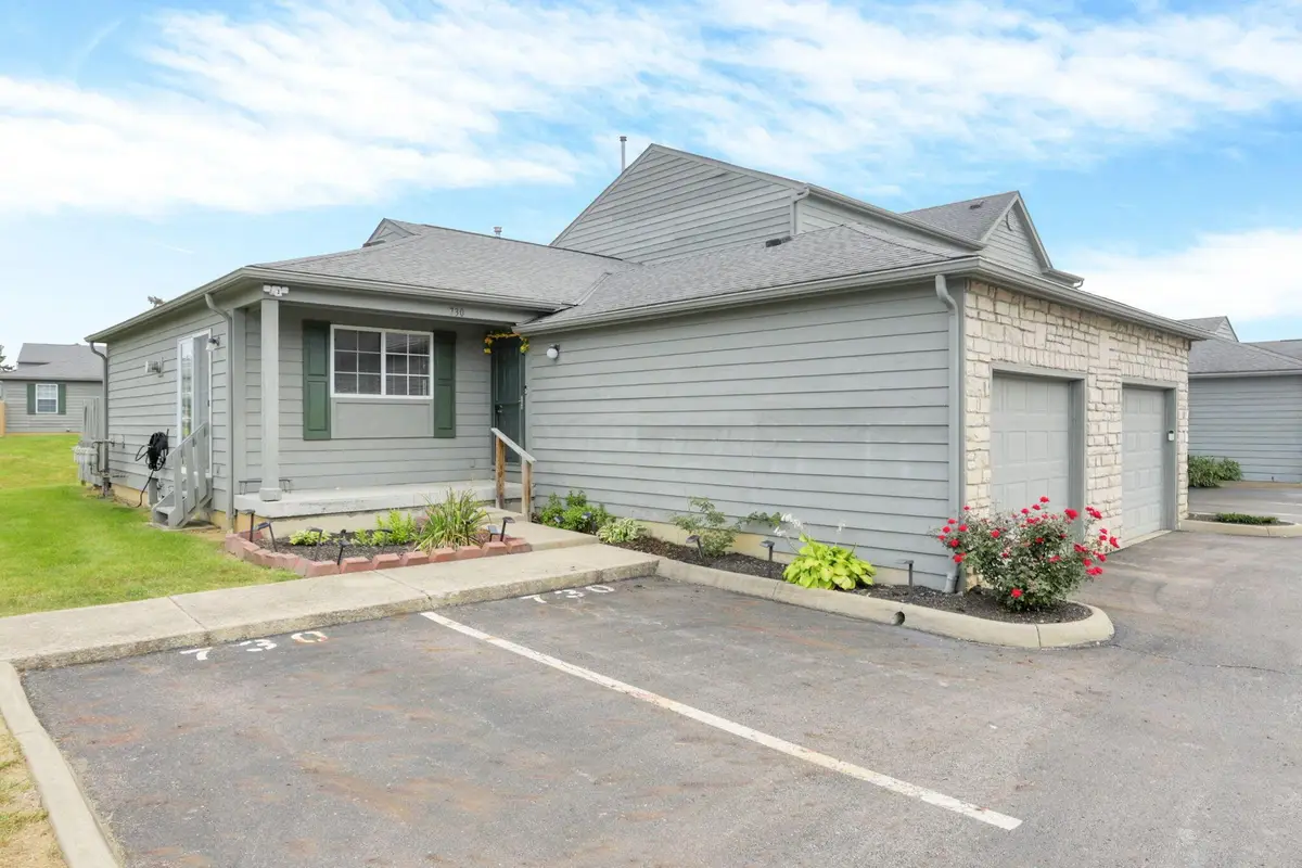 730 Parkbluff Way, Lewis Center, OH 43035 - #1