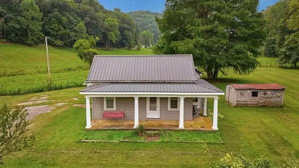 21606 E Sams Creek Road, Laurelville, OH 43135