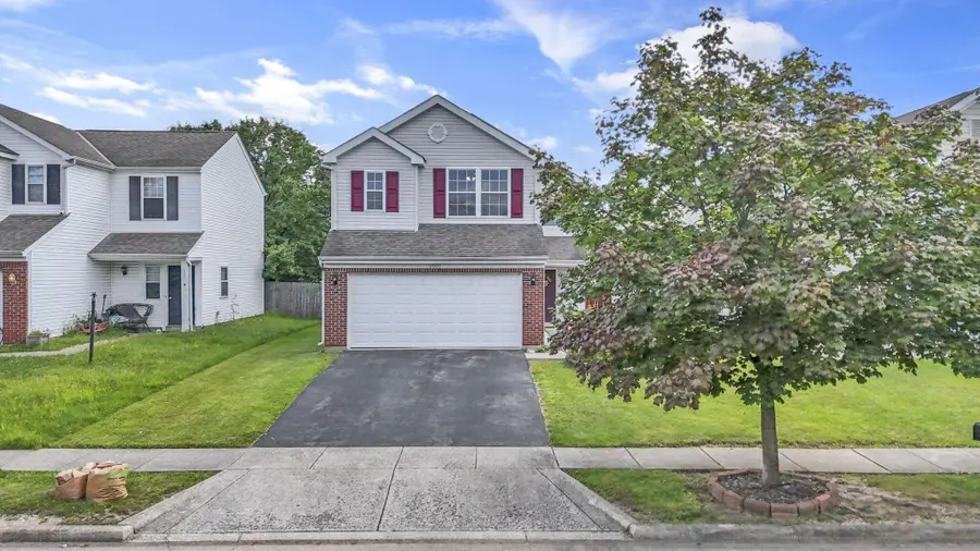 5092 Maple Valley Drive, Columbus, OH 43228 - #2