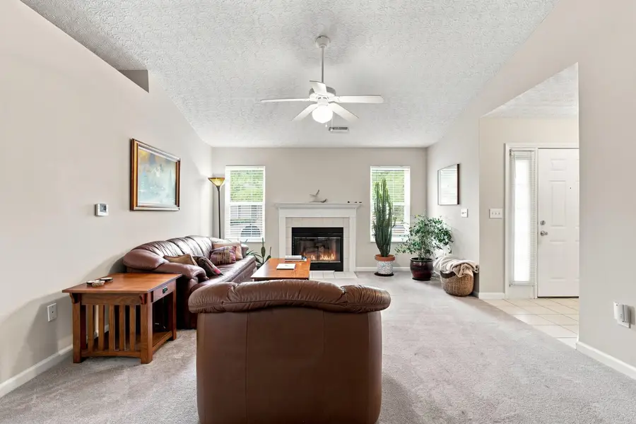6675 Eagle Ridge Lane, Canal Winchester, OH 43110 - #2