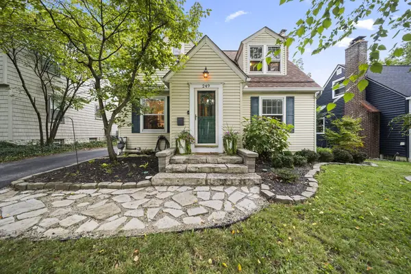 249 W Schreyer Place, Columbus, OH 43214