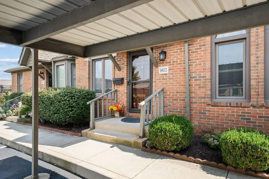 1402 Pegwood Drive, Columbus, OH 43229 - #3