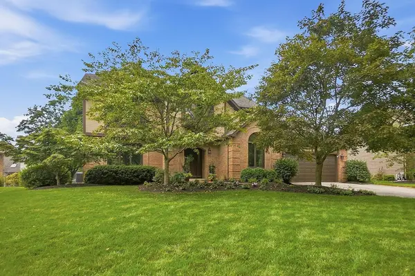 9401 Traceyton Drive, Dublin, OH 43017